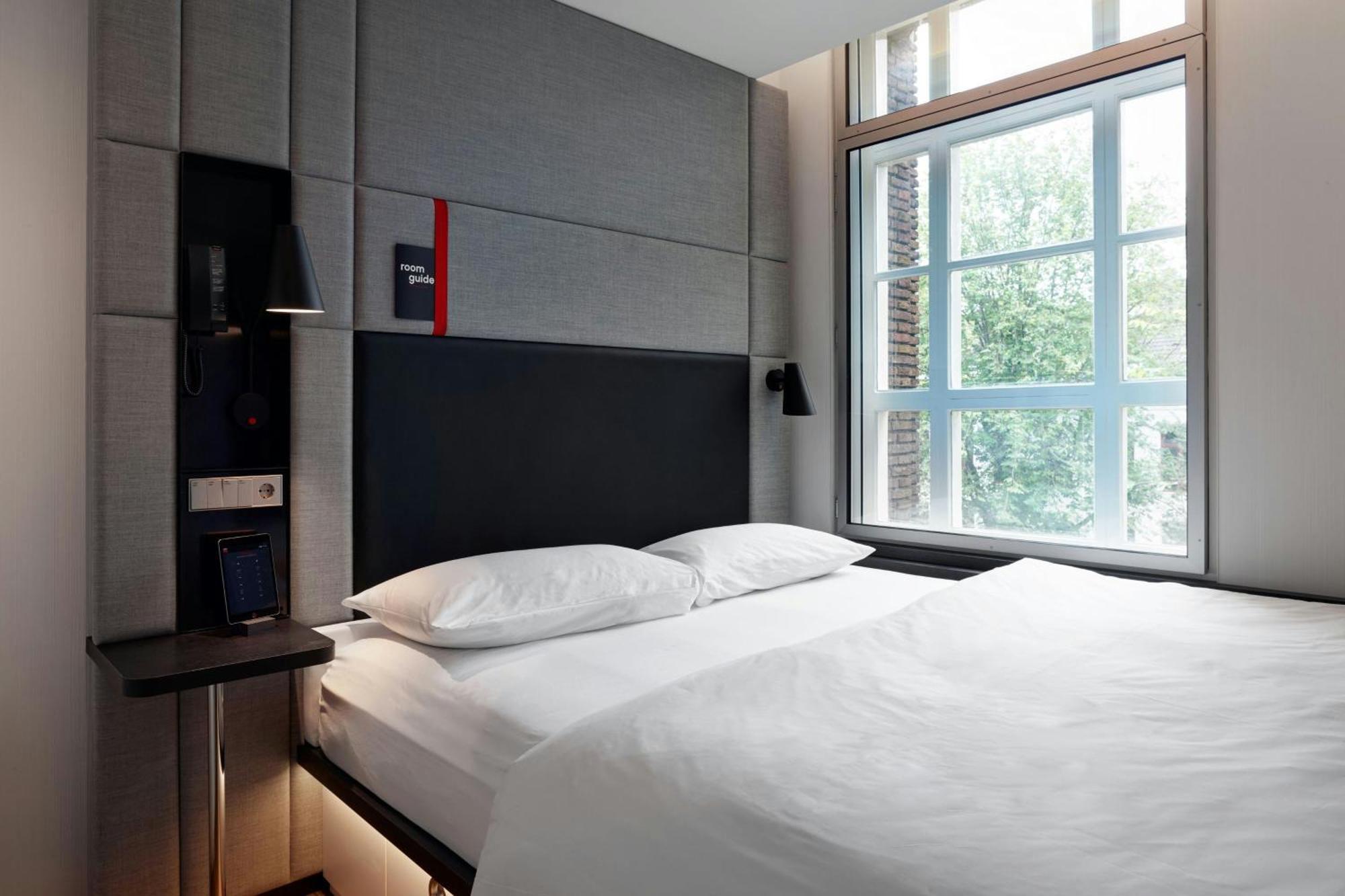 King Room - Accessible,1739441880:JPEG